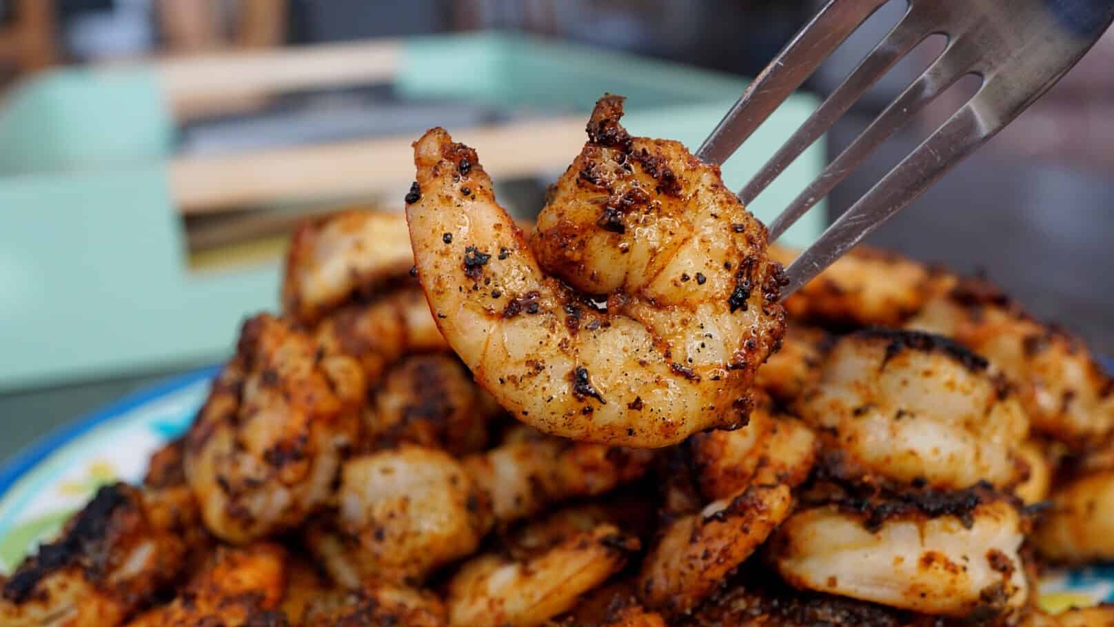 Cast Iron Shrimp Grill Pan - Southern Season