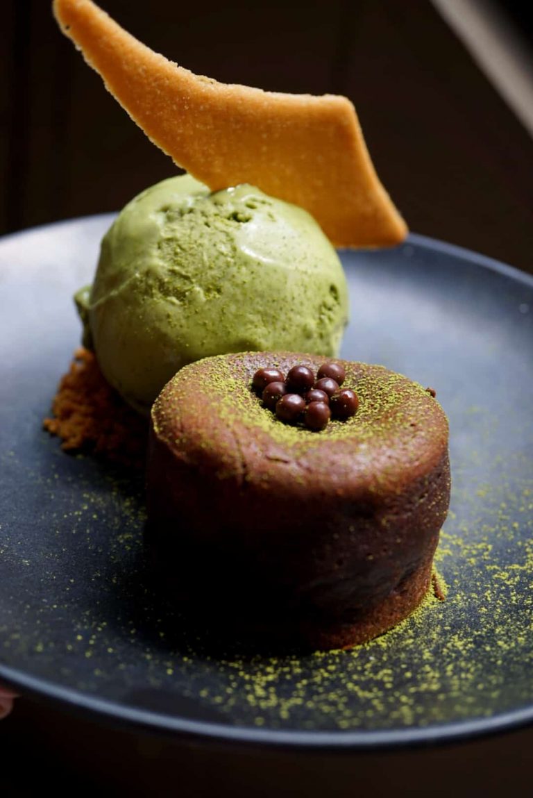 Chocolate Green Tea Lava Cake