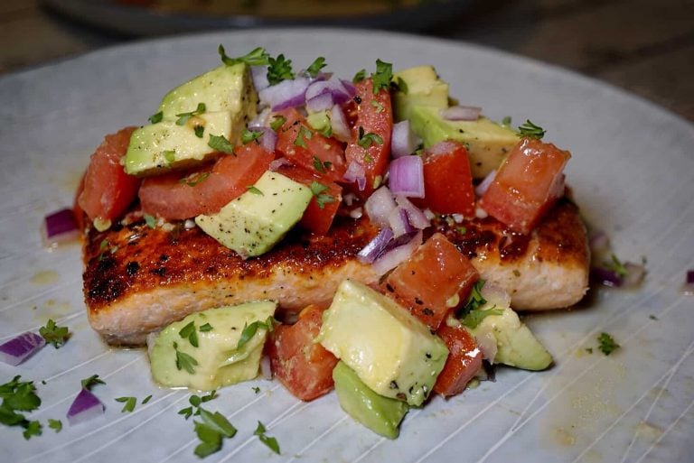 Whole30 Recipes Pan Seared Salmon With Avocado Salsa