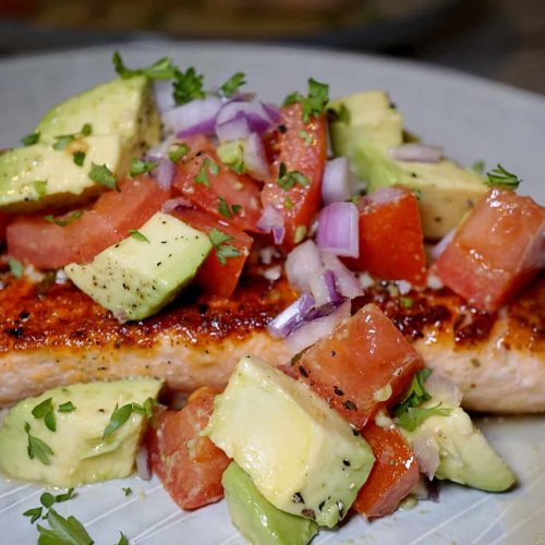 Whole30 Recipes: Pan Seared Salmon With Avocado Salsa - JZ Eats