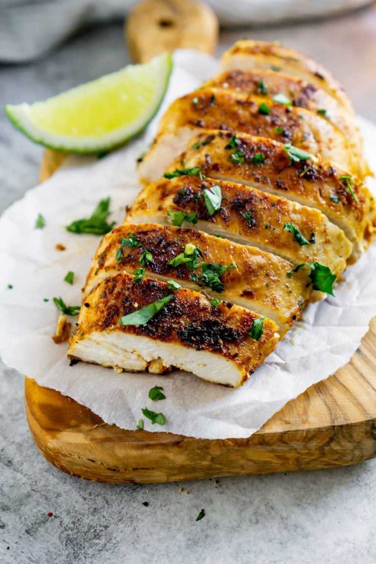 pan seared chicken with a lime wedge