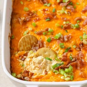 crack chicken dip with ritz crackers