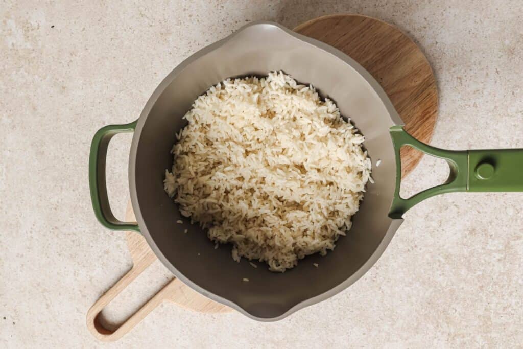 Cooking rice in a pot.